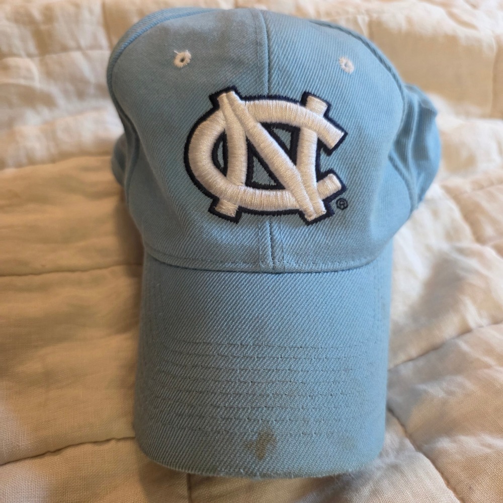 Zephyr UNC Tar Heels Hat Youth 6 3/4 Blue Fair Distressed Vintage NCAA Cap